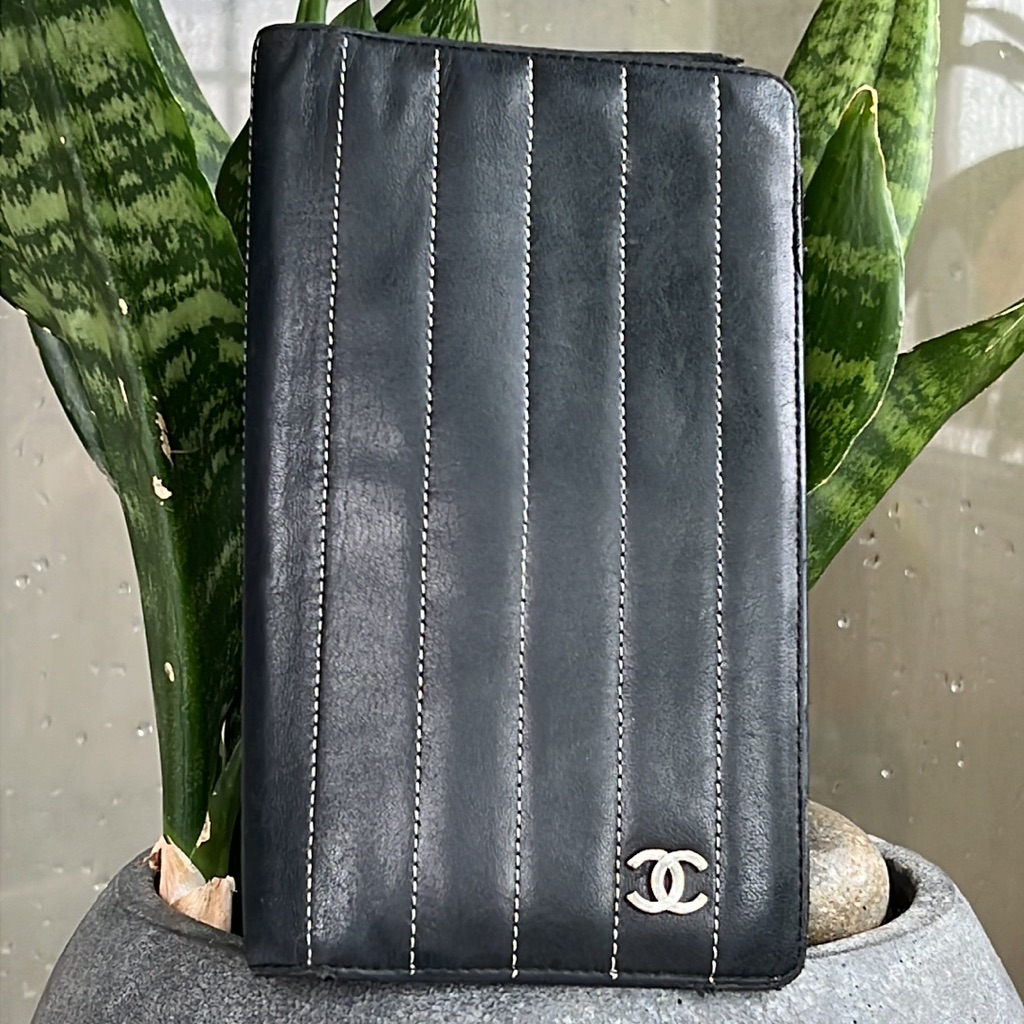Chanel Black Leather Wallet